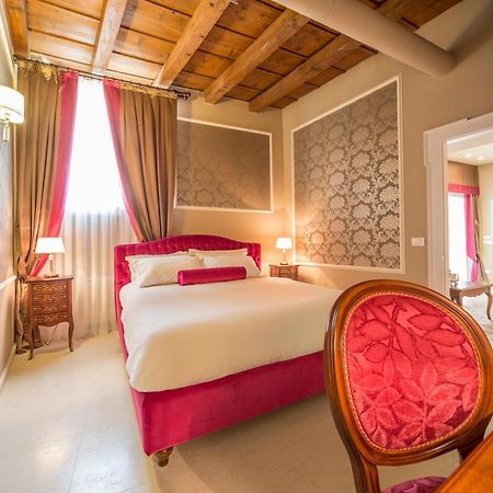 Lady Capulet Apartments Верона Екстер'єр фото